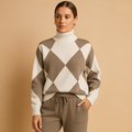 Comfortable sweatshirt and jogger pants lounge set for women | Harper